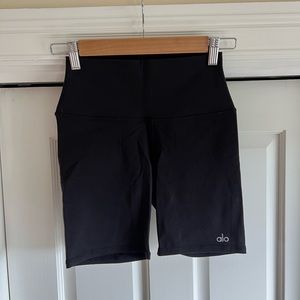 Alo Biker Shorts